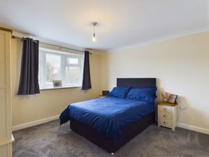 Bedroom- click for photo gallery